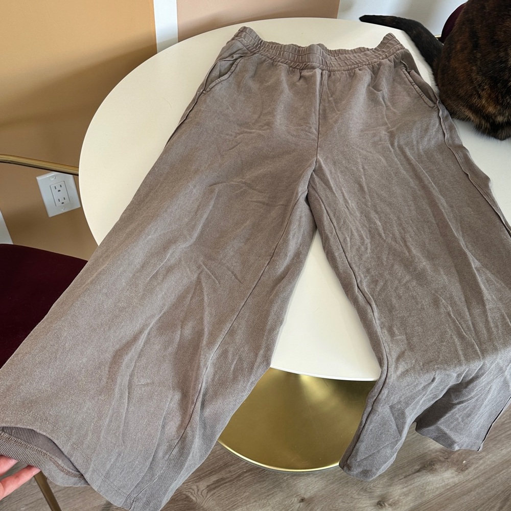 Casual Brown wide leg sweatpants.